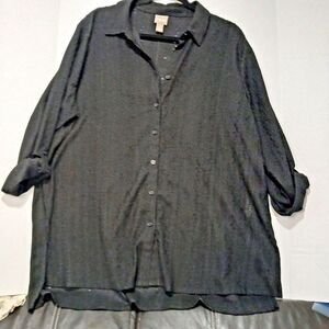 Chico's Black Blouse Size 3 with Long Roll up Sleeves. Button up in Front.